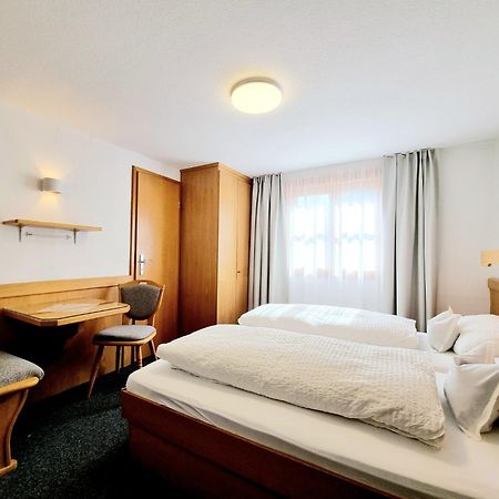 Das Bergfried - Urlaub Zentral Und Ruhig! Apartment Riezlern Bagian luar foto