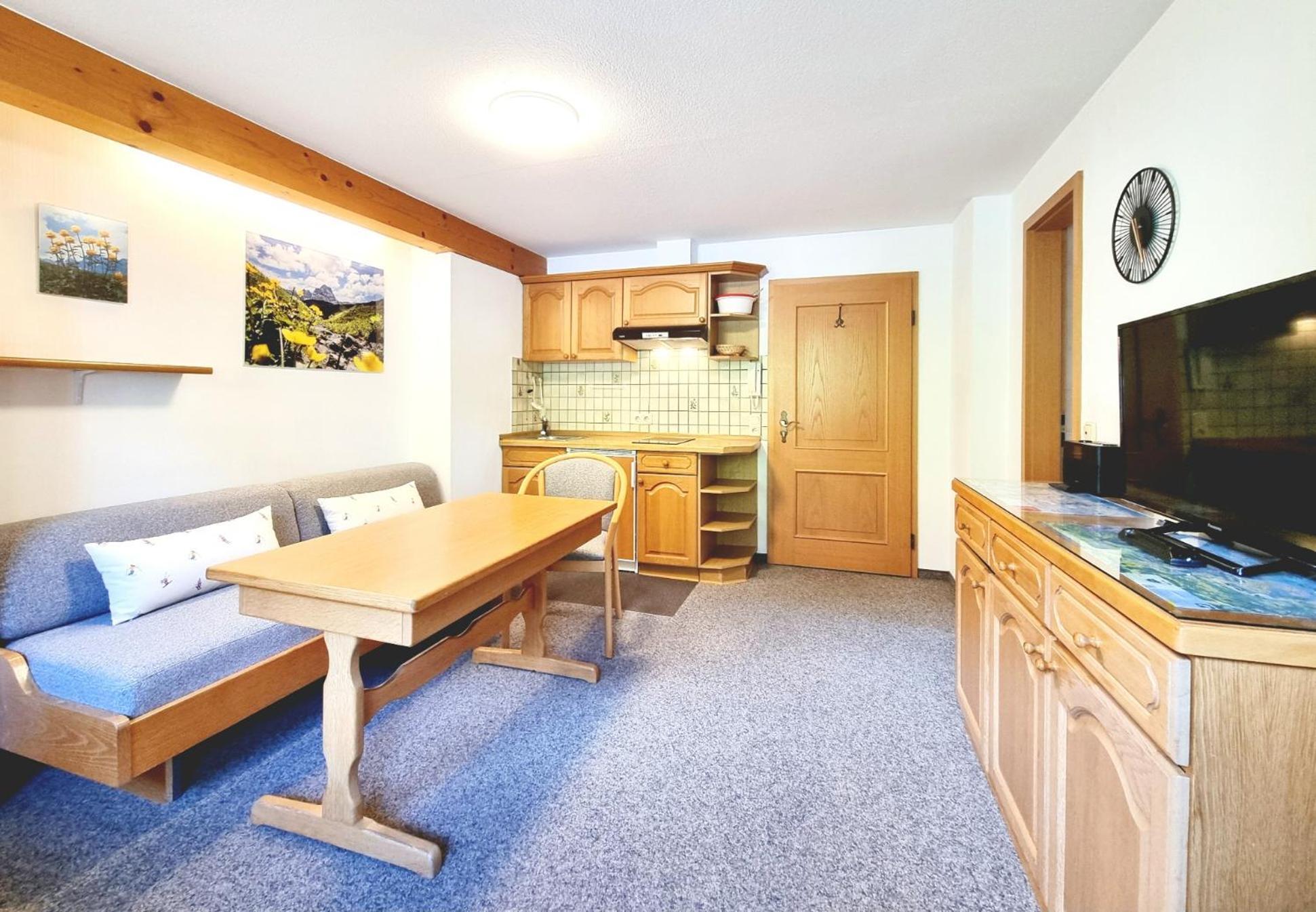 Das Bergfried - Urlaub Zentral Und Ruhig! Apartment Riezlern Bagian luar foto